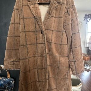 Women's Tan Faux Fur Coat